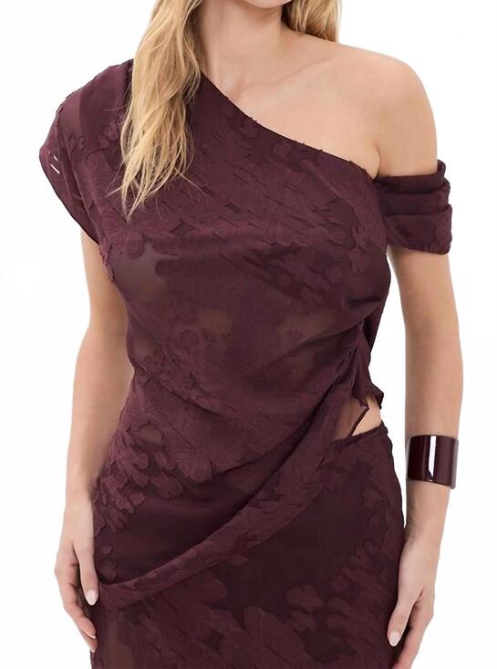 ROAME Tops - NEW ROAME marcel top in mulberry jacquard